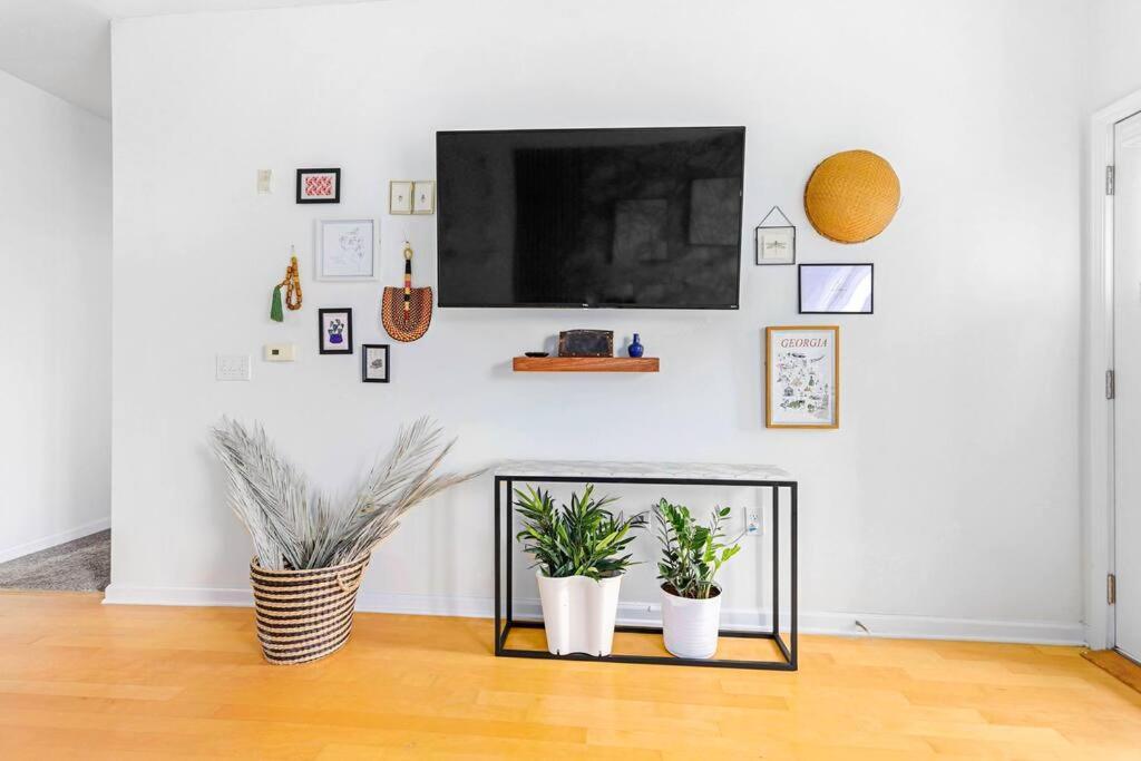 Entire Condo - Urban Safari In The Heart Of Atl 애틀랜타 외부 사진