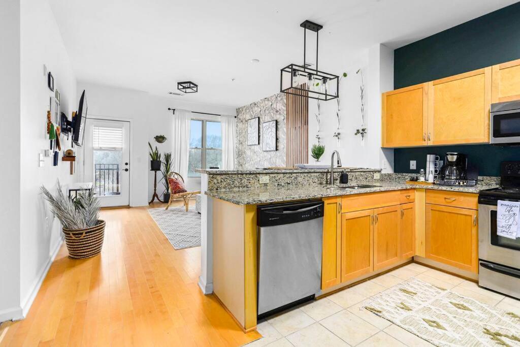 Entire Condo - Urban Safari In The Heart Of Atl 애틀랜타 외부 사진